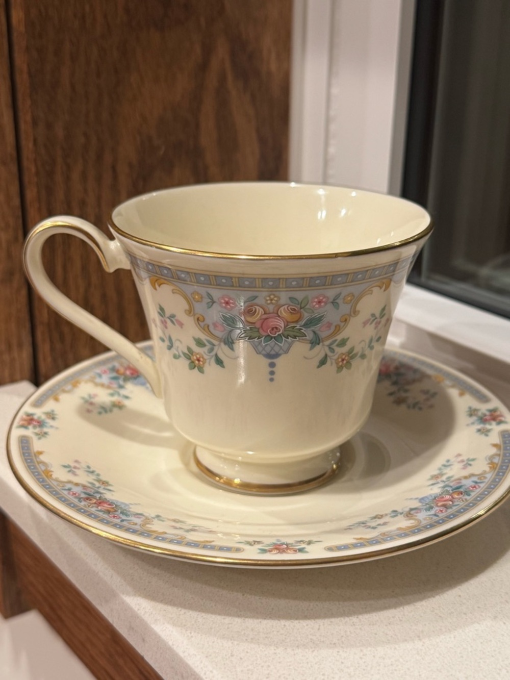 VINTAGE ROYAL DOULTON “The Romance Collection” JULIET